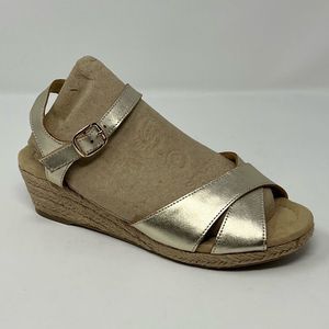 Land's End Women Reese Low Wedge Sandal